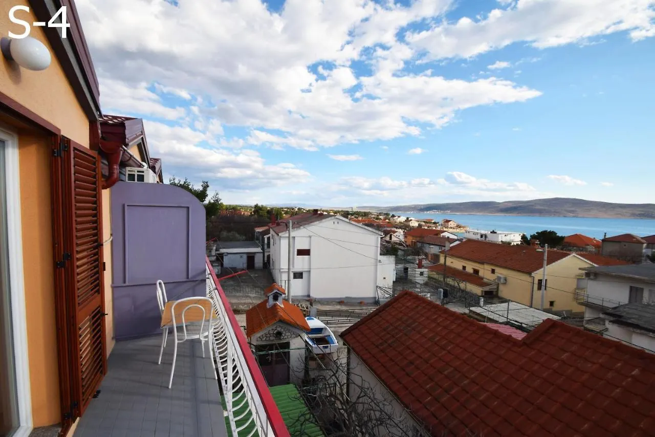 Guest house Apartments Mira Starigrad Paklenica